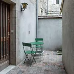 Duplex Avec Patio - Quartier Historique Apartment
