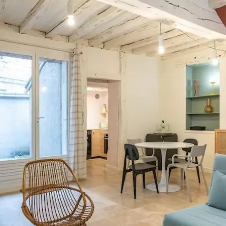 Διαμέρισμα Duplex Avec Patio - Quartier Historique *