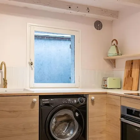 Duplex Avec Patio - Quartier Historique *