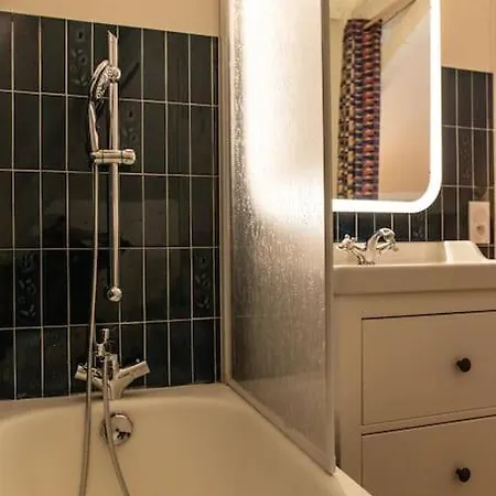 Appartement Duplex Avec Patio - Quartier Historique